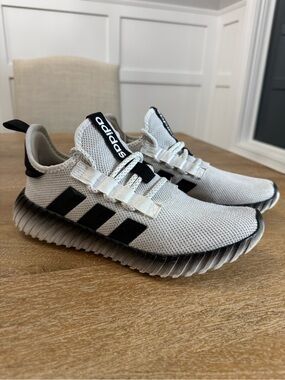 Adidas Men's Kaptir 3.0 shoe in the Cloud White/Core Black